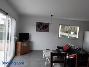Maison individuelle neuve avec piscine - Image 3
