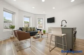 10Guests! Parking 1ST FLOOR-Duplex - Image 3