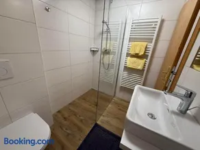 Appartement Vogelnest mit Dachsteinblick & Pool - Image 1