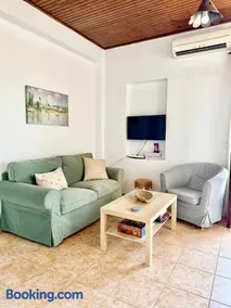 Mitzelitsa Guest House - Stunning Sea View Retreat - Amaliapoli - Balcony - 2-4 Guests - Image 2