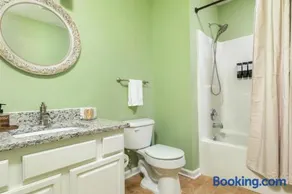 3 Bedroom Home in Luray Near Shenandoah and Luray Caverns - Image 4