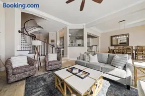2 Collier Beach- Oceanfront, Dog Friendly , Private Pool, FREE Activities - Image 5