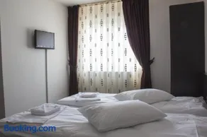 Pensiunea Vidcom - Image 3