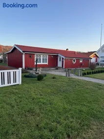 Skönaste stället som finns. Bara 300 m till havet. - Image 1