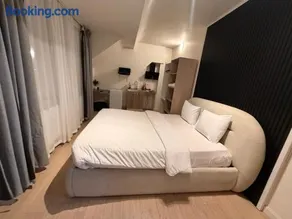 BELLE CHAMBRE privée AU COEUR DE BRUXELLES - Image 2