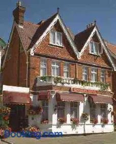 Kingsley Hotel - Image 1