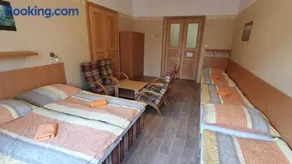 Hotel & Hostel Děčín - Image 2