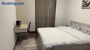 Malpensa Airport room - Image 5