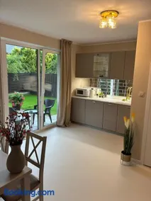 Deluxe Apartament z kuchnią i parkingiem na wyłączność - Image 3