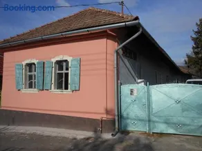 Merum Pinceszet es Vendegszoba - Image 1