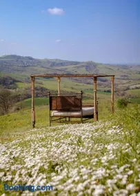 Respiro Glamping Private Retreat with Hot Tub - Image 5