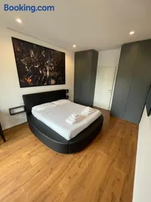 Savoia Luxury Apartment - Image 2