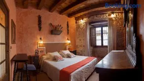 Hotel Rural La Enhorcadora - Image 1