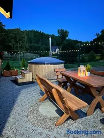 Siedlisko Złota Góra - Prywatne jacuzzi, sauna, relaks - Image 4