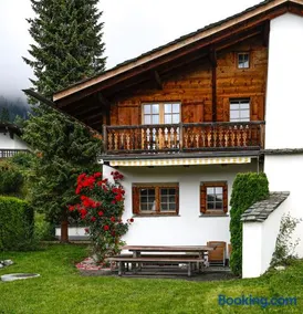 Haus 1 - 4.5 Zimmer Haus in ruhiger Wohngegend mit Garten - Image 1