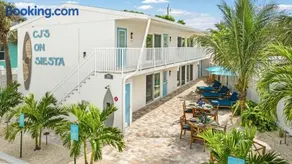 CJs - Pet Friendly, Located in Siesta Key Village, Steps to Siesta Key Beach! - Image 2