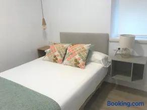 Apartamentos Puerto Norte - Apto 3 - Image 2