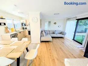 Umina beach retreat Sauna Fire pit - Image 4