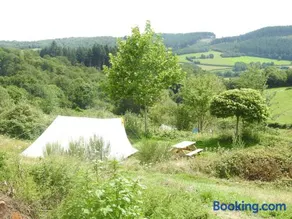 Camping La Forêt du Morvan - Image 1