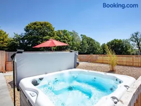 Four Seasons Cottage - Image 3