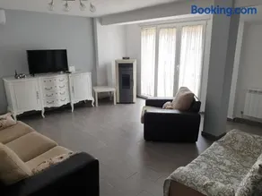 La terraza de Maxi House - Image 3
