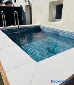 Chambre Sud Doré avec Piscine en saison et SPA en supplément - Image 1