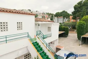 Apartaments Falcó - Image 3
