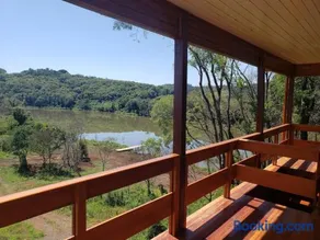Casa rústica às margens do lago - Image 2