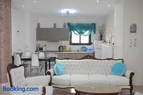 Irenes Apartment - Image 3