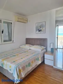 Apartments Romana - Image 3