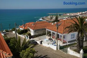 Chill in Ericeira Surf House - Image 5