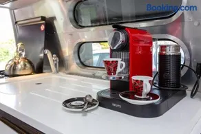 Unique Airstream Retreat - Sleeps 2 - Free Parking - Image 3