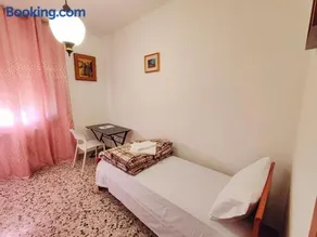 Tarak palace Inn - Image 5