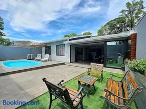 Linda casa com piscina prox. Centro - Image 2