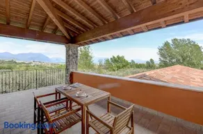 Agriturismo I sentieri del Vino - Lago Lucone - Image 2