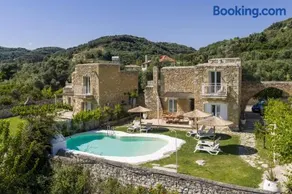 Villa Violanda With Pool and Garden near Platanias - Image 1