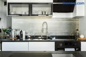 Luxury Apartment with Large Terrace - Image 2