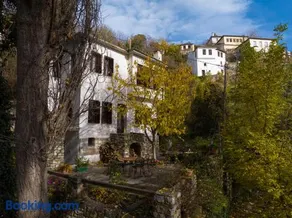 KP113 All Season Villa in Makrinitsa - Image 3