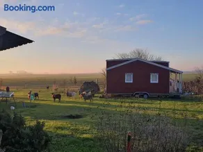Tiny House - Image 2