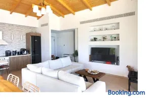 Zanky Home - Image 1