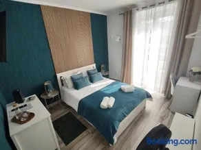 Costa Paradise Beach - Image 5