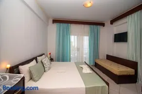 hotelsunnybeachgr - Image 2