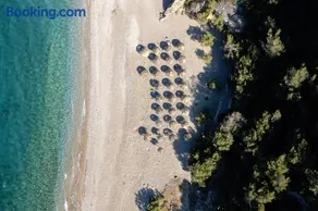 Manificus Villas, with Heated Pool, By ThinkVilla - Image 2