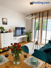 Apartament Viva La France nad Jeziorem Długim - Image 3