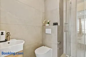 Beautiful Flat in City Center ! - Image 2