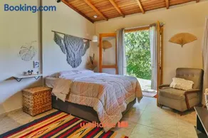 Casa em Mairinque com Piscina e Área Verde - Image 3