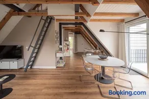 Traumhafte Ferienwohnung am Park, großer Balkon, voll ausgestattete Küche, Schreibtisch, WiFi, Smart TV, Carport, Wallbox, Fahrräder - Image 3