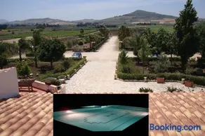 Villa delle Palme Delfina - parking Piscina a 10 minuti dal centro e dal mare - Image 1