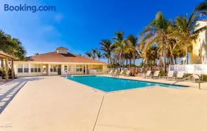Peaceful 2Bd 2Bth Pondside Condo - MaryEtta - Image 2