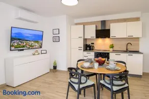 Apartments & Rooms Darrer - Image 2